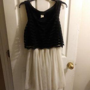 Black & Cream dress